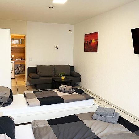 Ferienwohnung Koeln Junkersdorf Exteriör bild