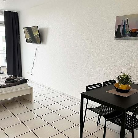 Ferienwohnung Koeln Junkersdorf Exteriör bild